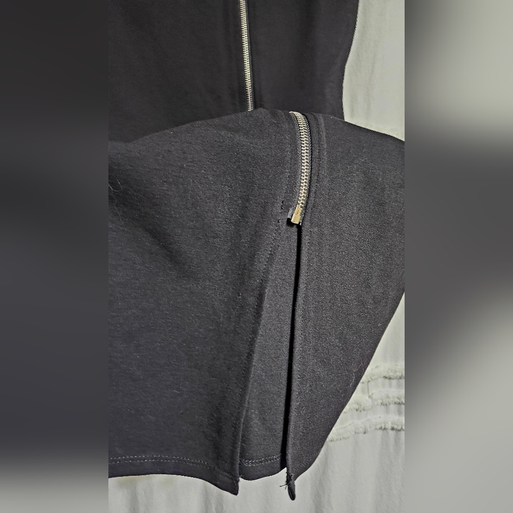 Bnwt, Elegant Black Off Centered Zip-Front Dress. - Picture 10 of 10